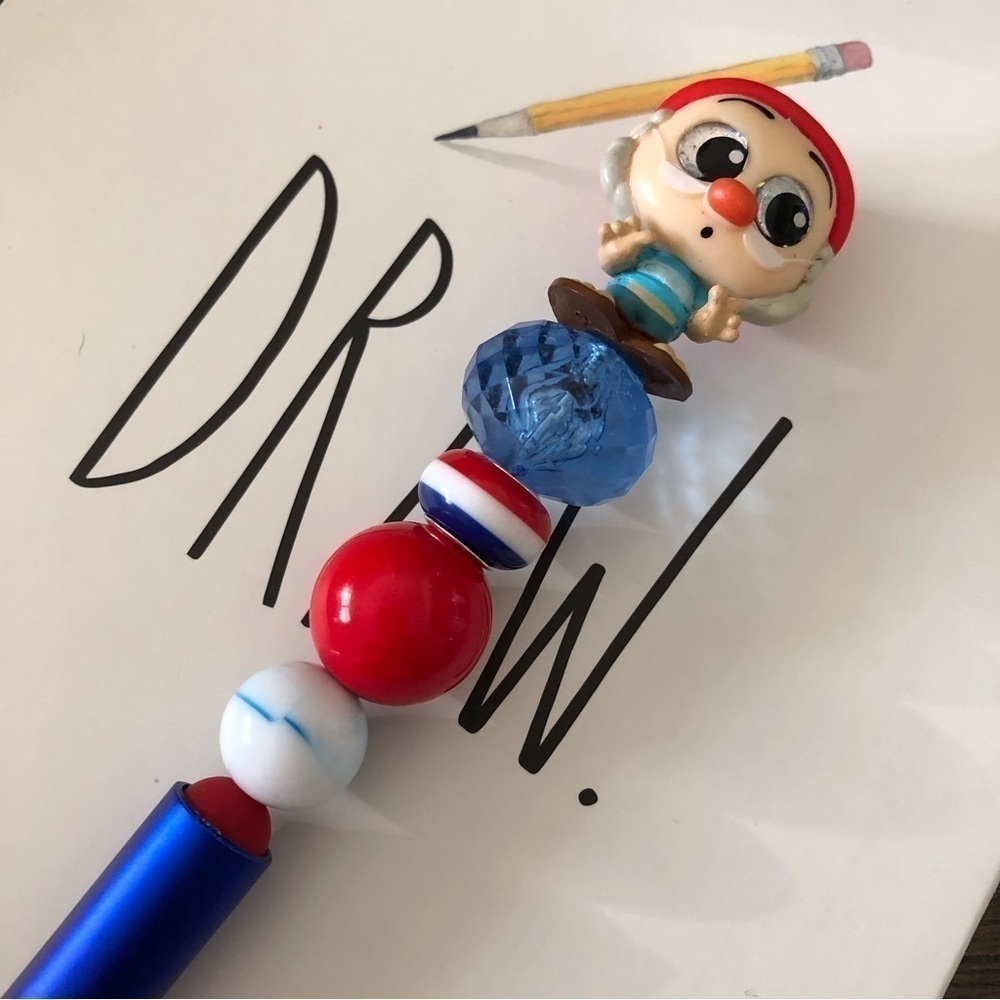 Disney Doorables: Peter Pan: Mr. Smee handmade beaded pen